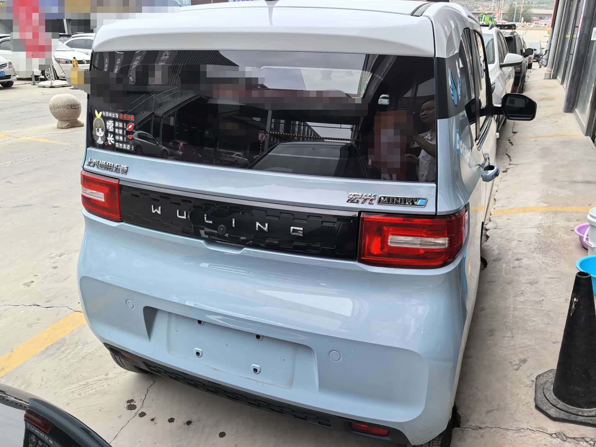 Wuling MINIEV, 2021 все фото