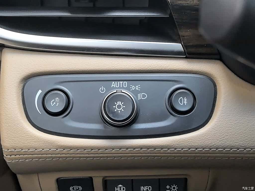 Buick GL8, 2018 21