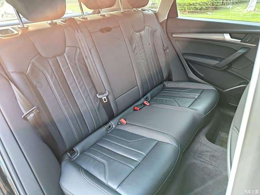 Audi Q5L, 2021 12