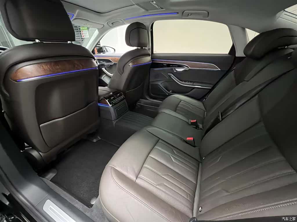 Audi A8L, 2020 13