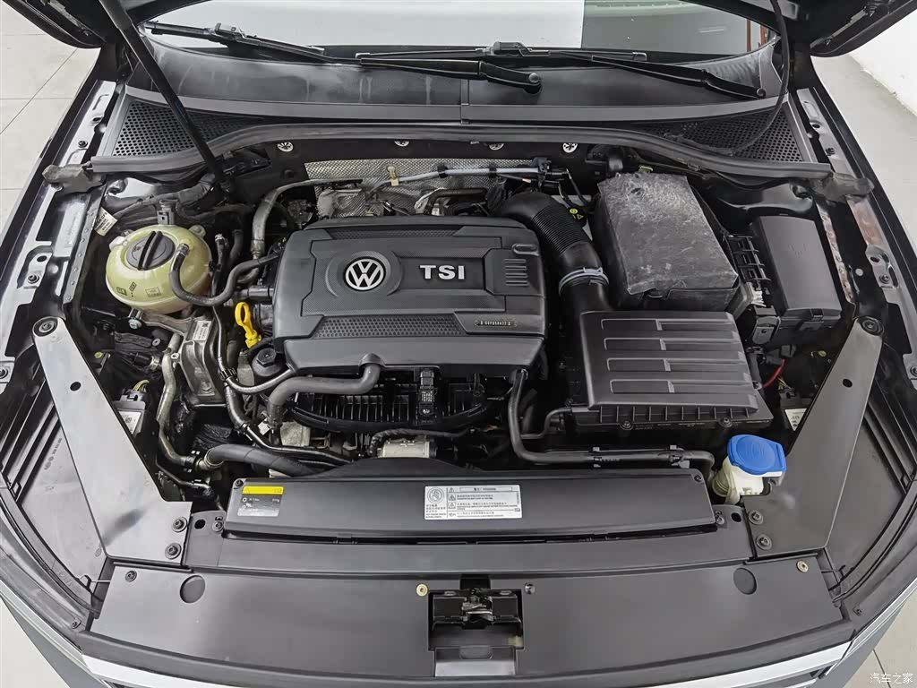 Volkswagen Magotan, 2017 6