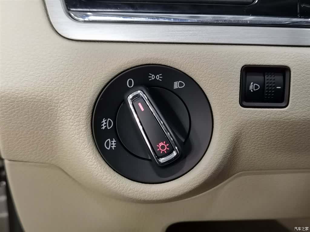Volkswagen Bora, 2015 21