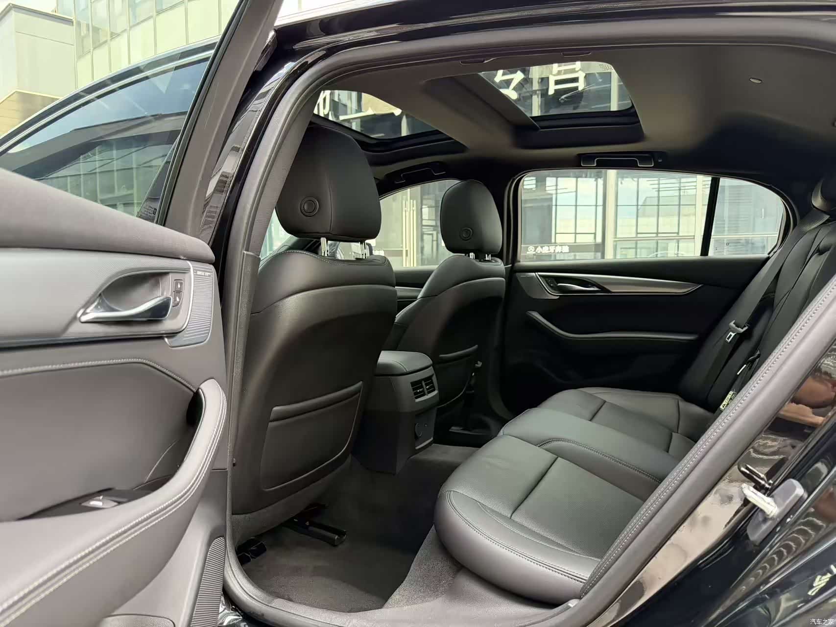 Cadillac CT5, 2020 10