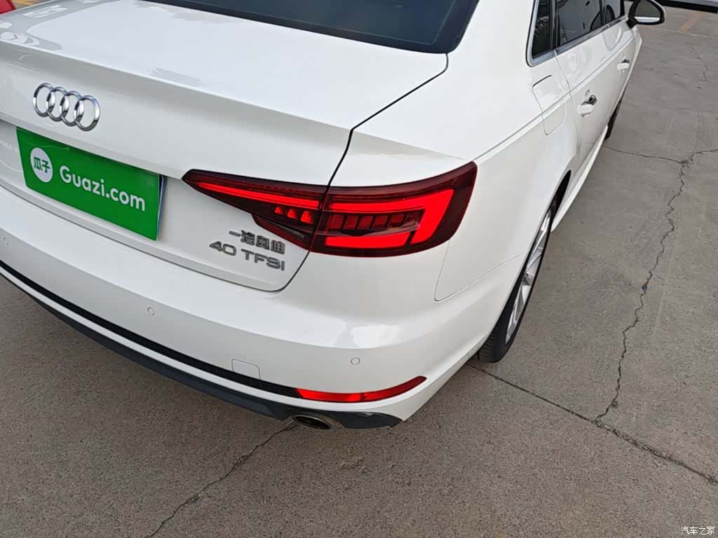 Audi A4L, 2018 8
