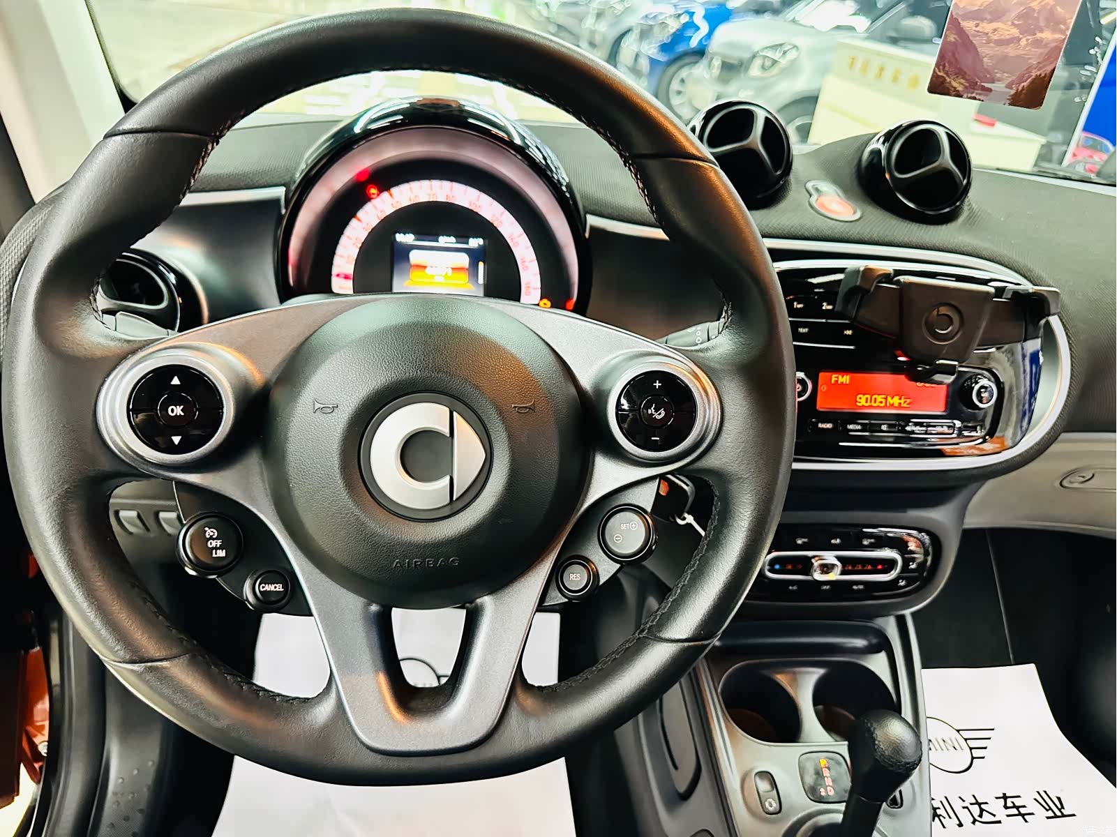 Smart Fortwo, 2018 40