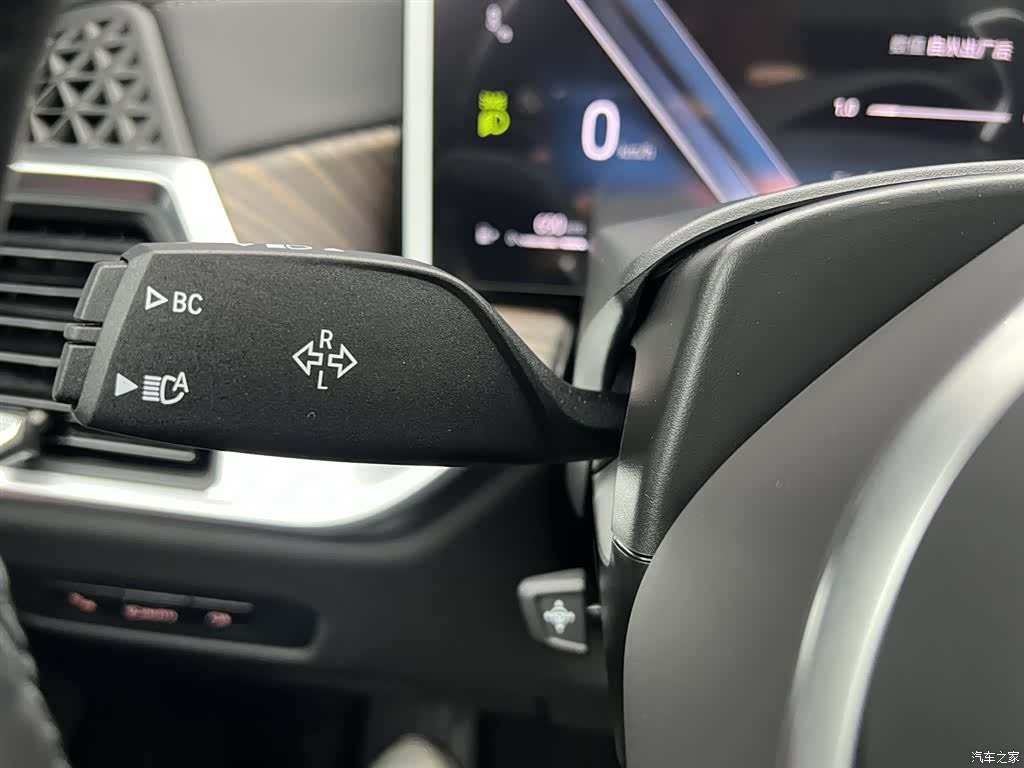 BMW X5, 2025 18