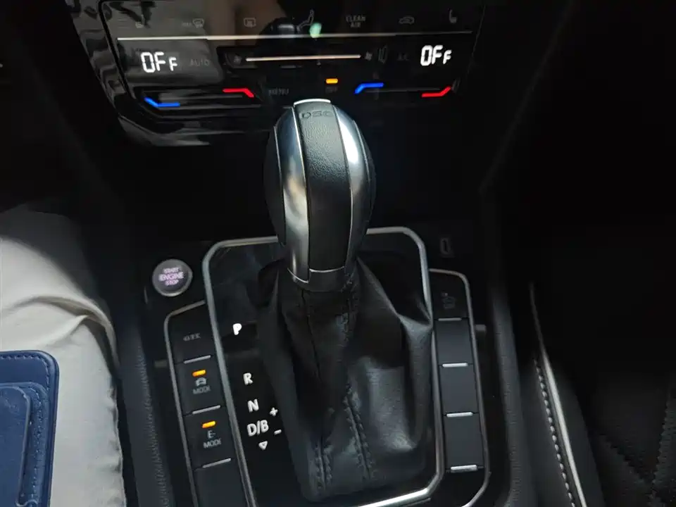 Volkswagen Magotan GTE