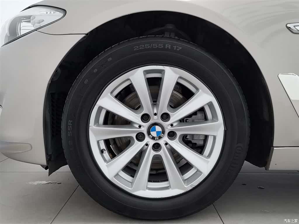 BMW 5 Series, 2013 17