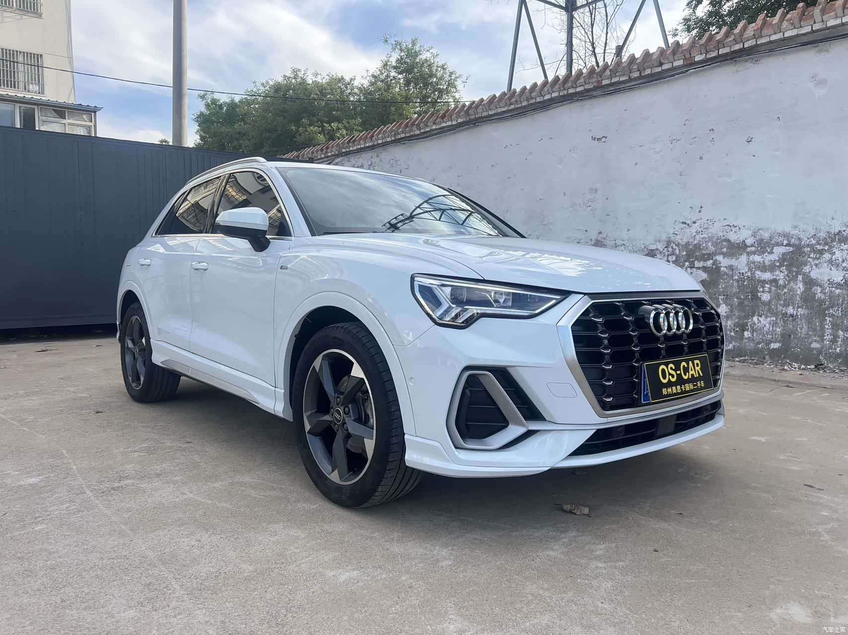 Audi Q3, 2023 3