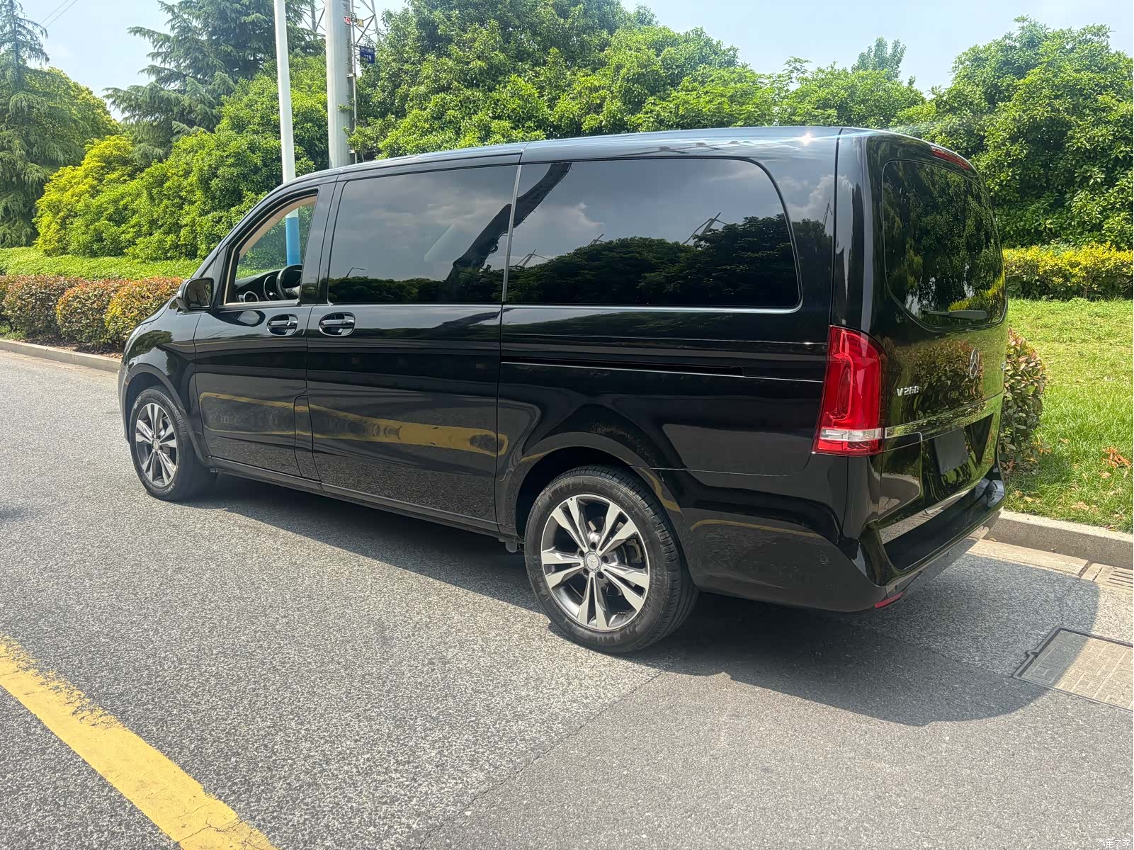 Mercedes-Benz V-Class, 2018 все фото