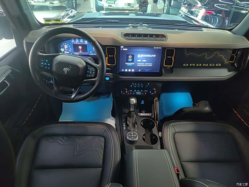 Ford Bronco, 2025 10