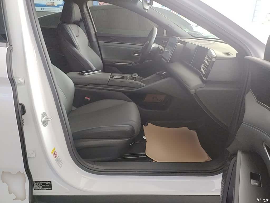 BYD Qin, 2025 25