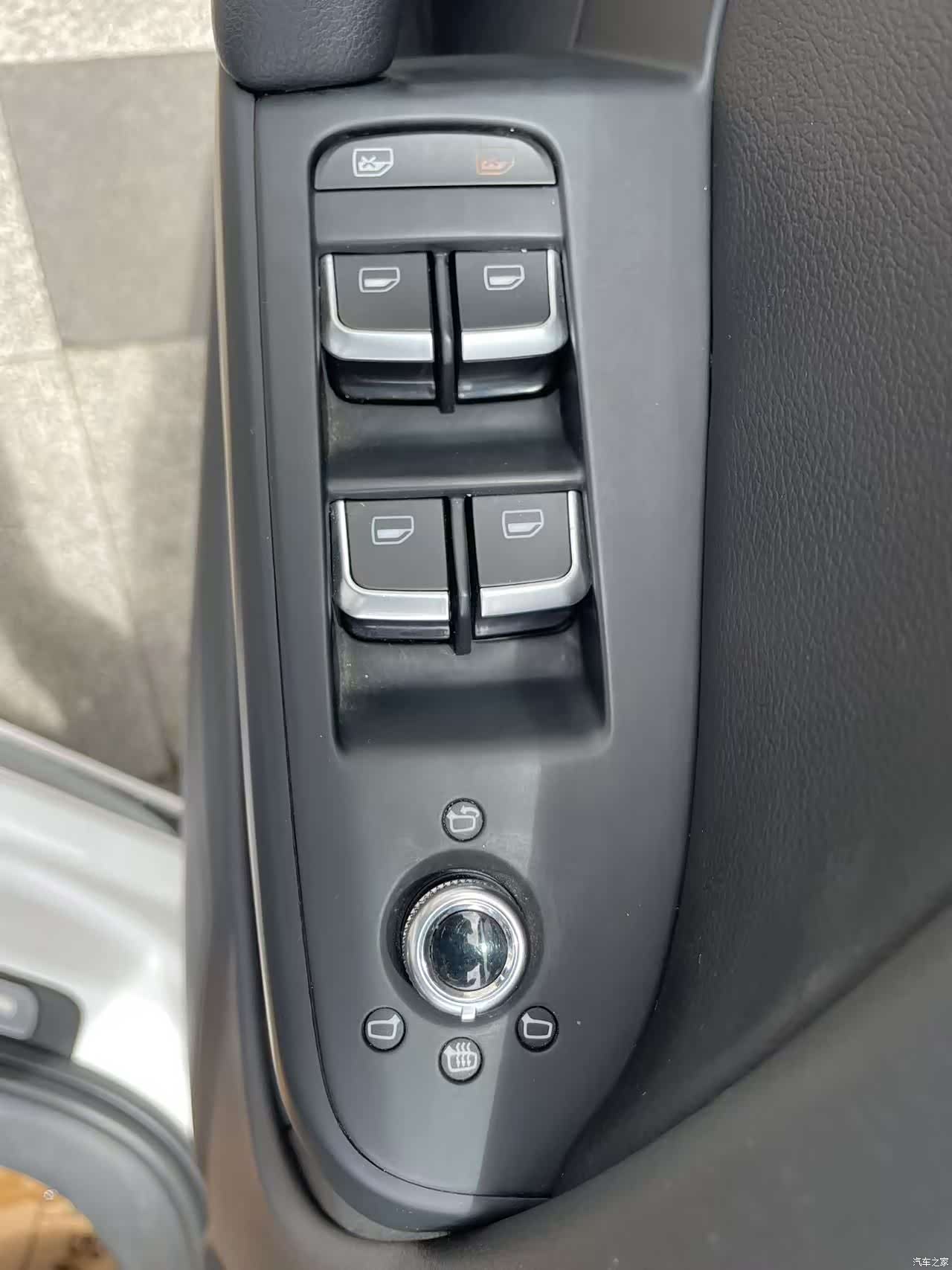 Audi A4L, 2016 19