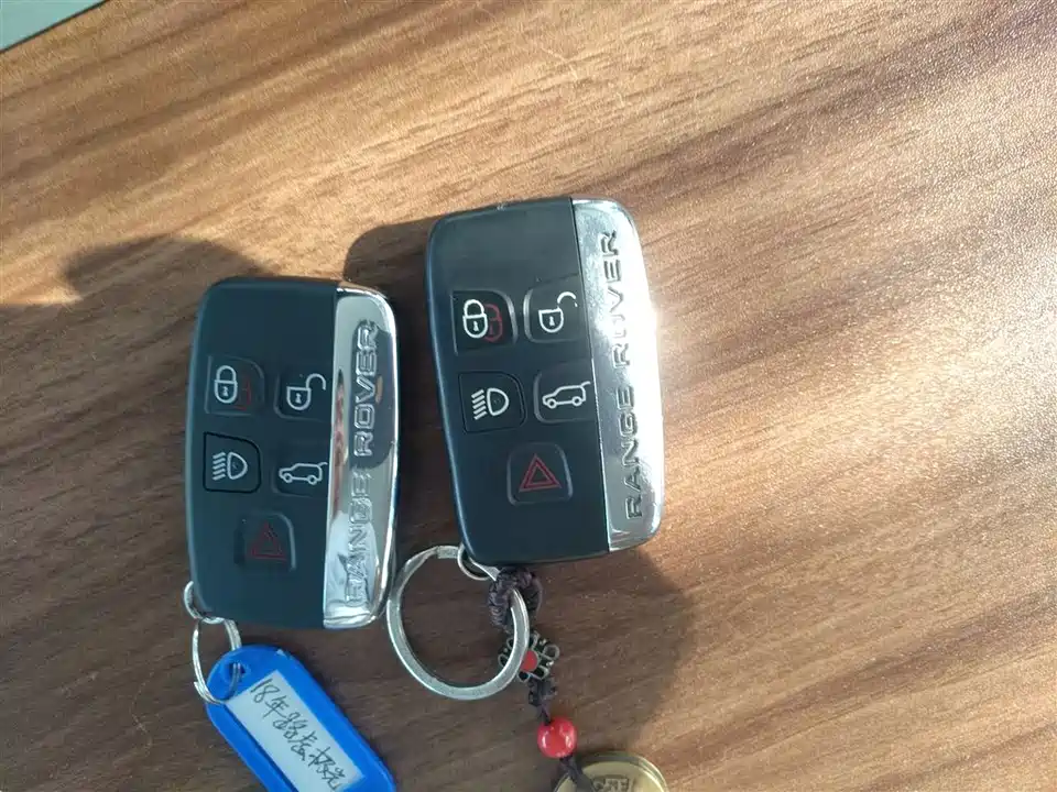 Land Rover Range Rover Aurora