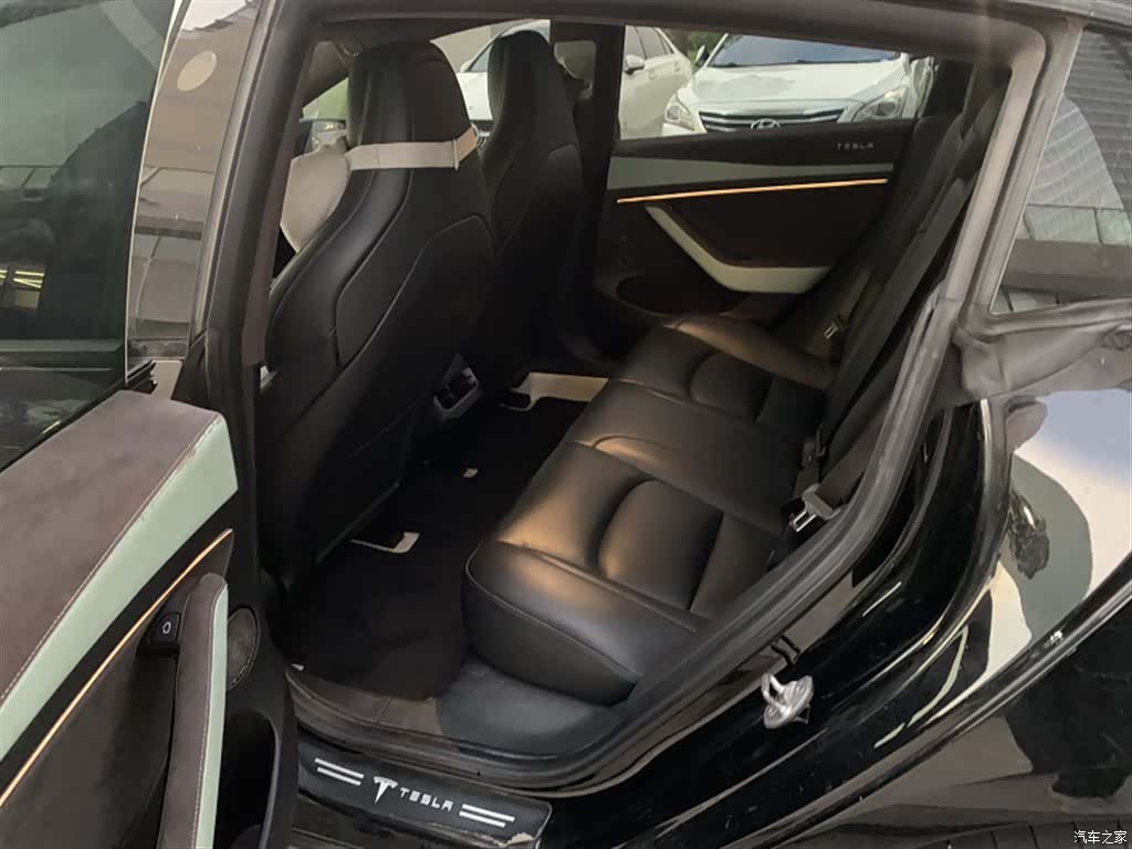 Tesla Model 3, 2021 все фото