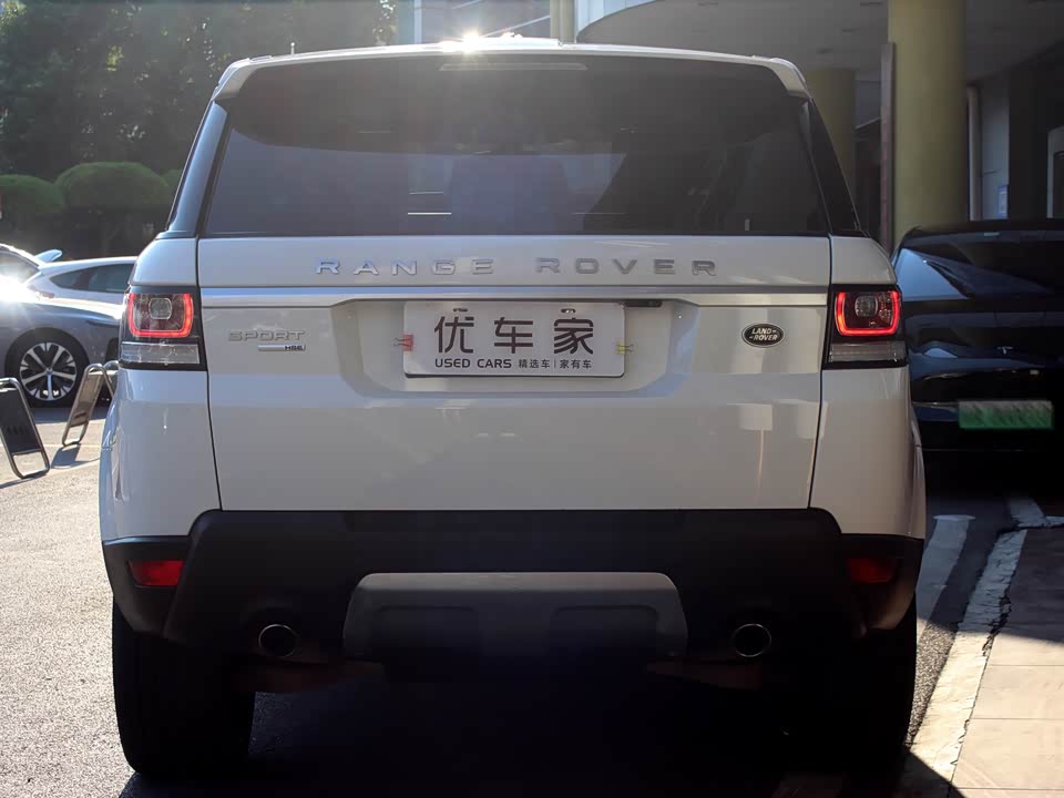 Land Rover Range Rover Sport Land Rover Range Rover Sport