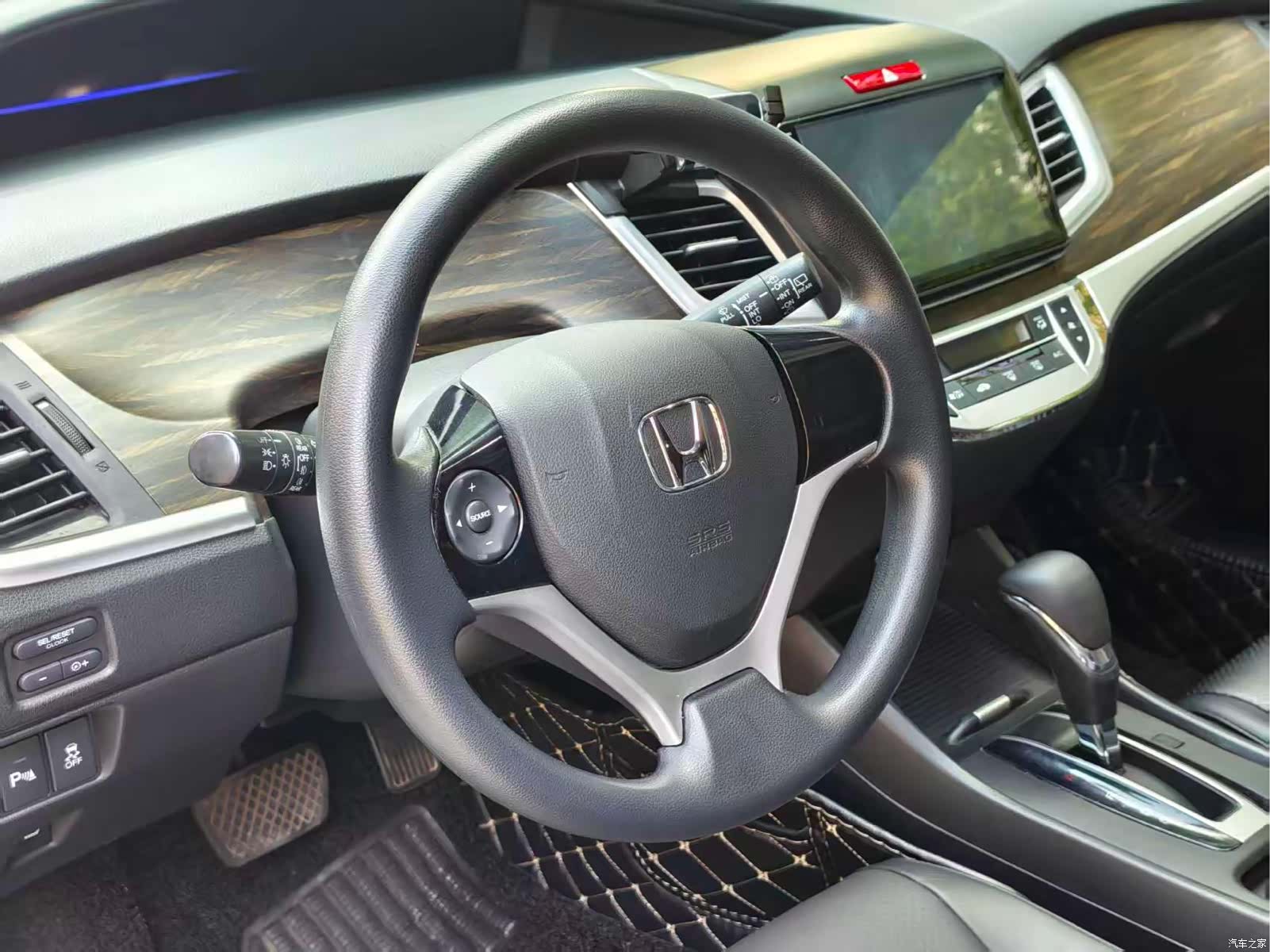Honda Jade, 2018 8