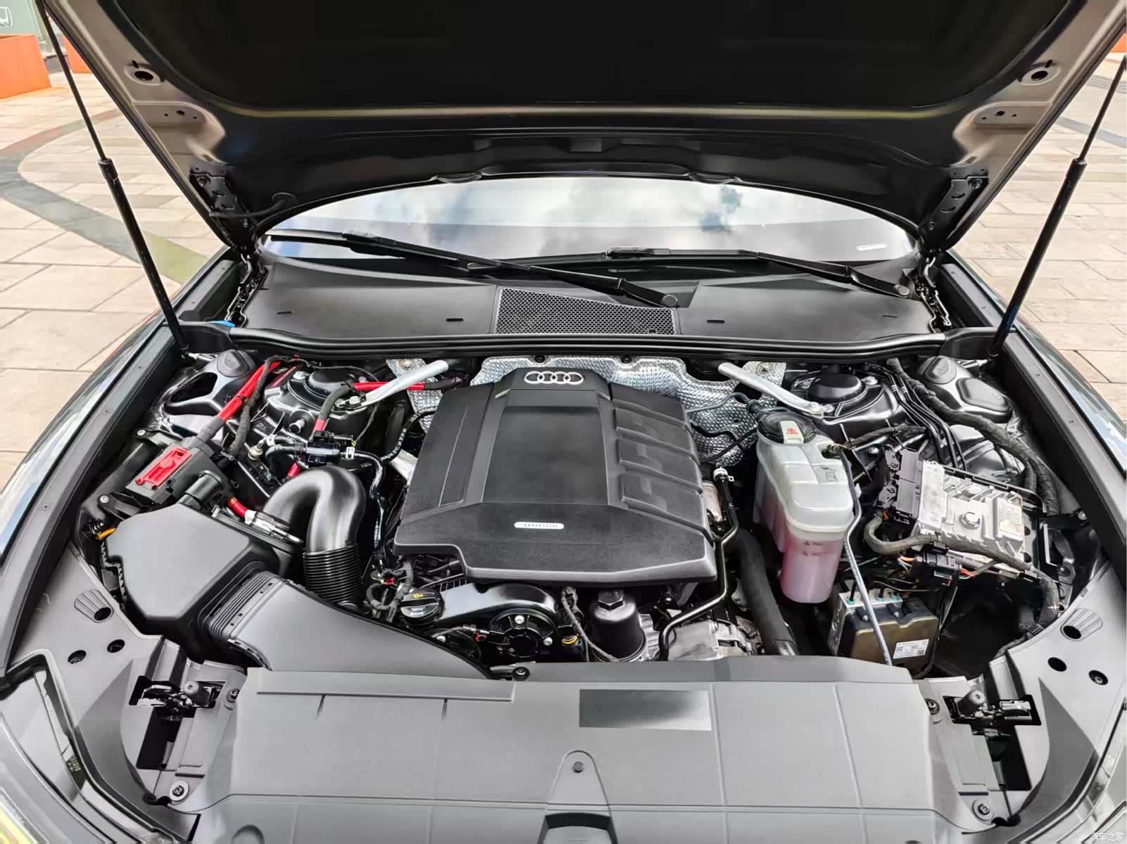 Audi A6L, 2019 13