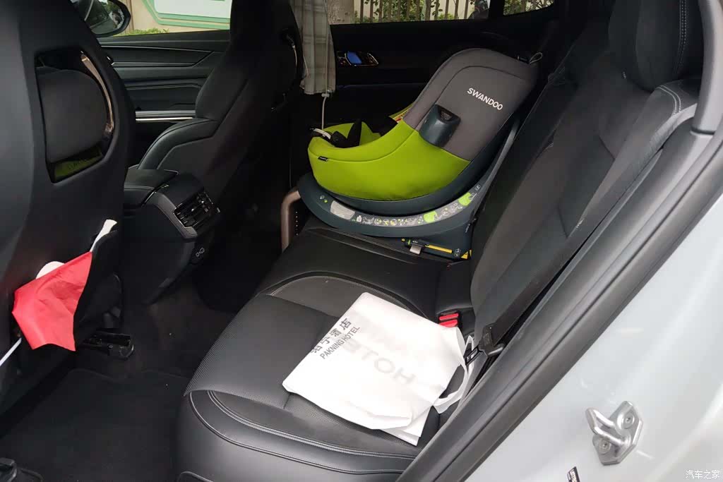 Lynk & Co 01, 2022 11