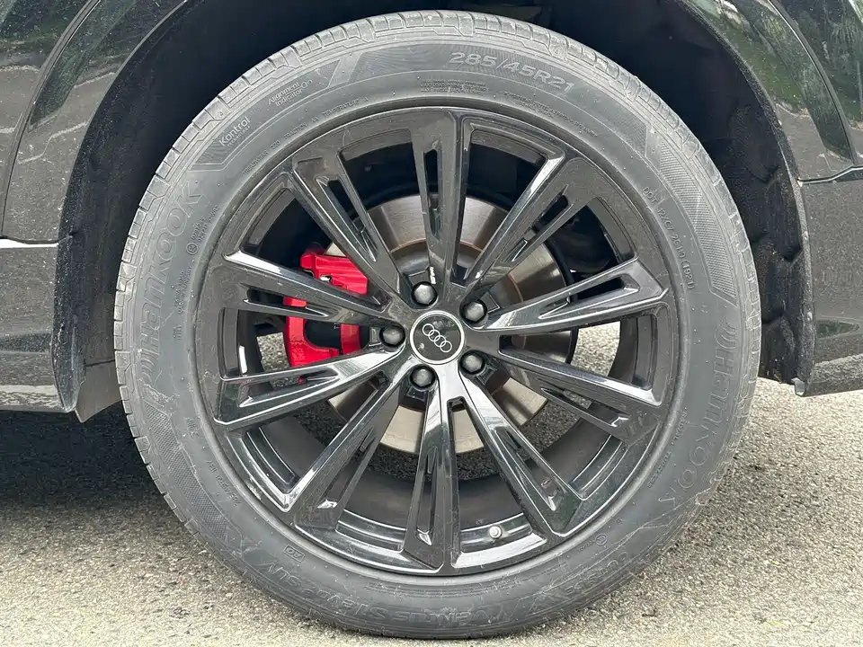 Audi Q8 Audi Q8
