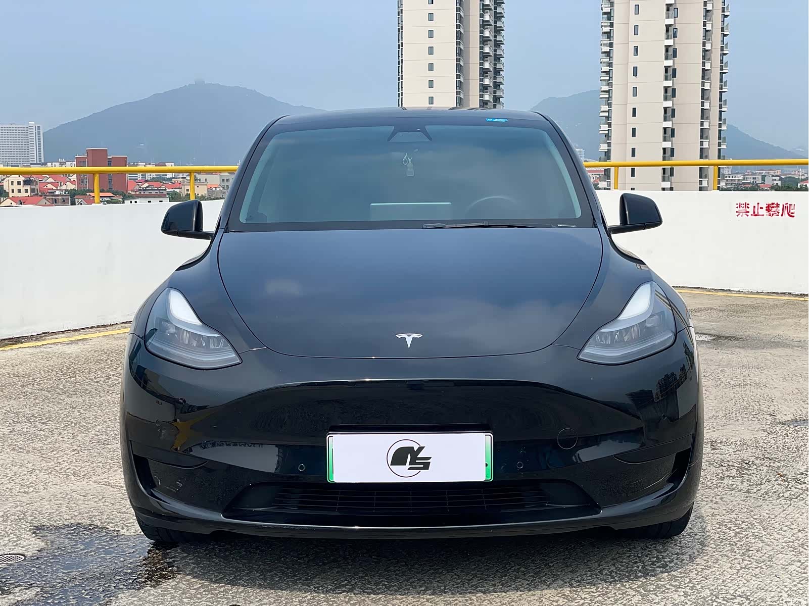 Tesla Model Y, 2023 2