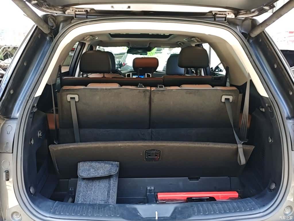 Changan CS95, 2017 19
