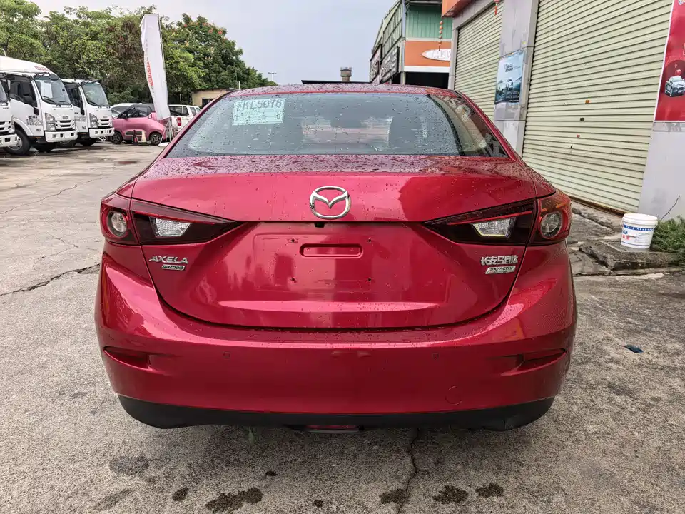 Mazda 3 Angkesaila