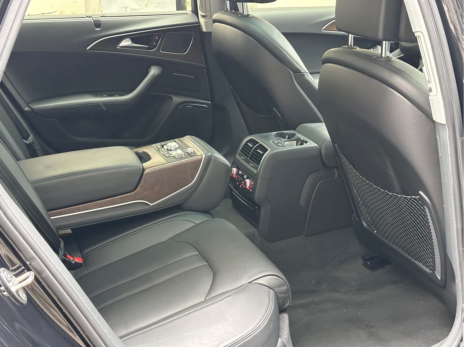 Audi A6L, 2015 16