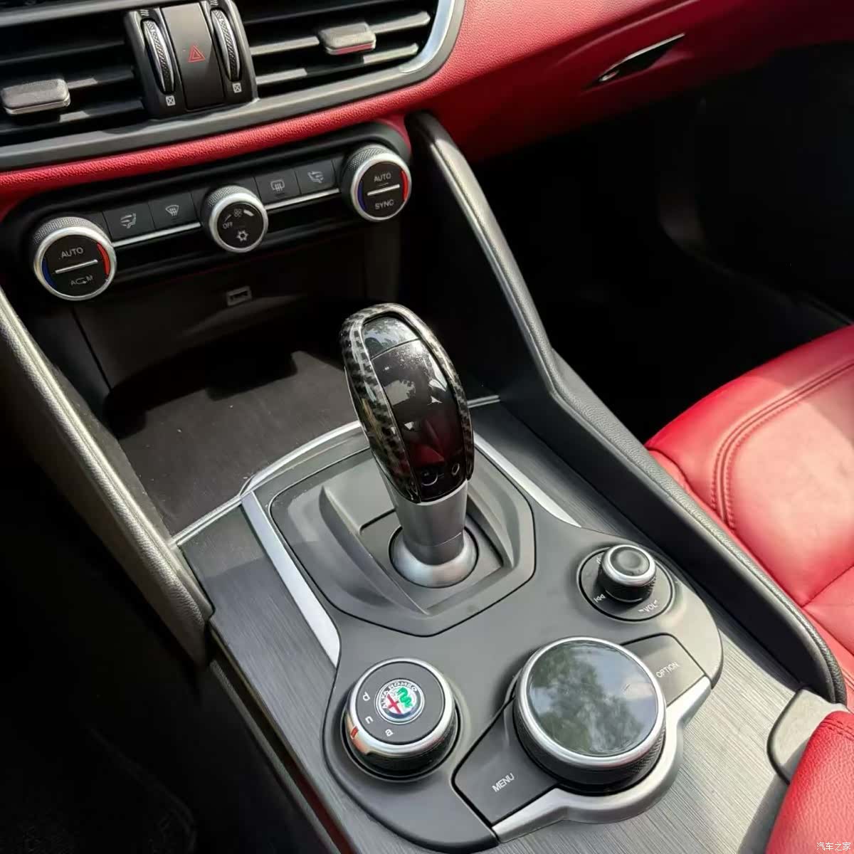 Alfa Romeo Giulia, 2018 16