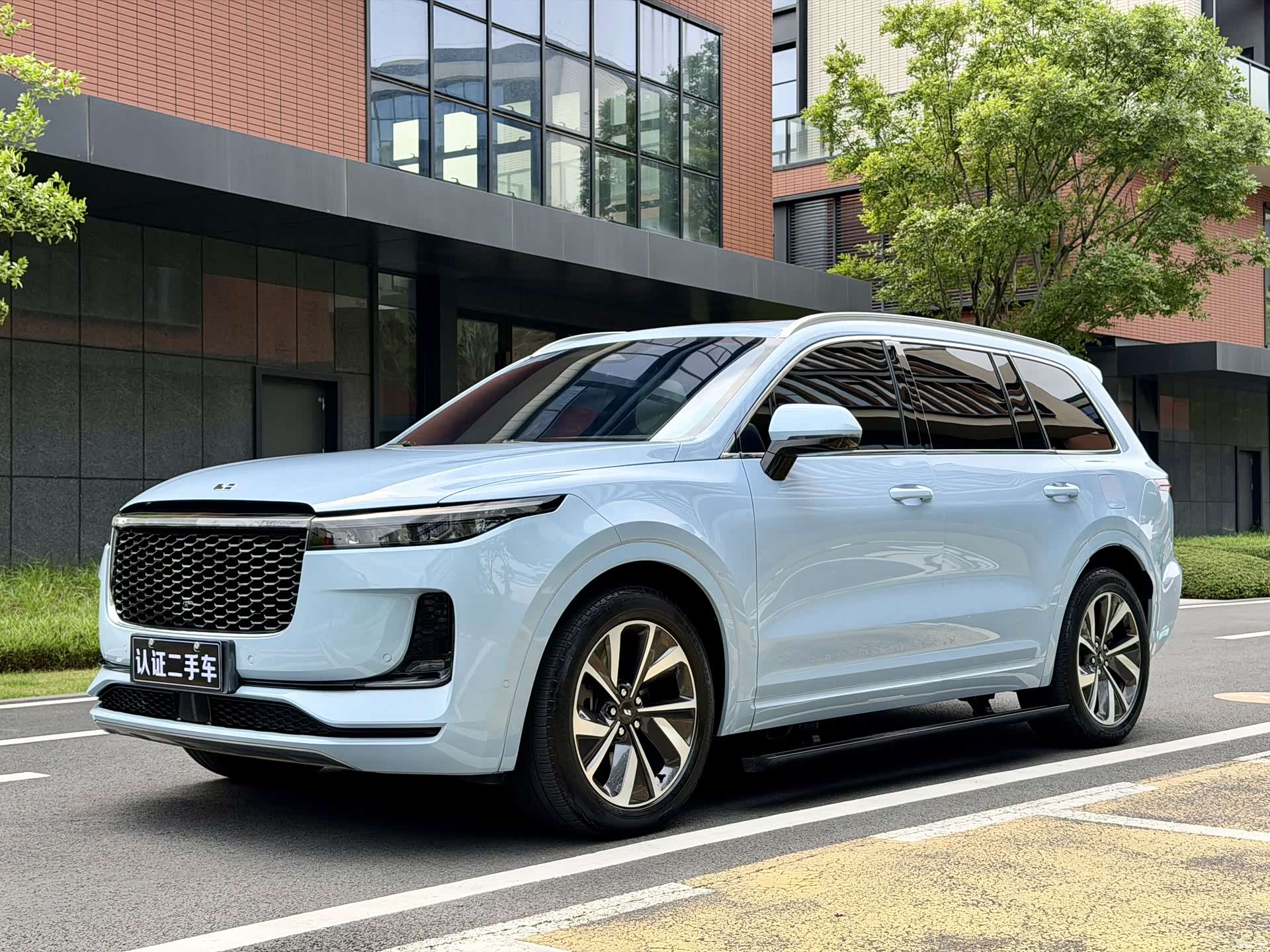 Li Auto ONE, 2021 1