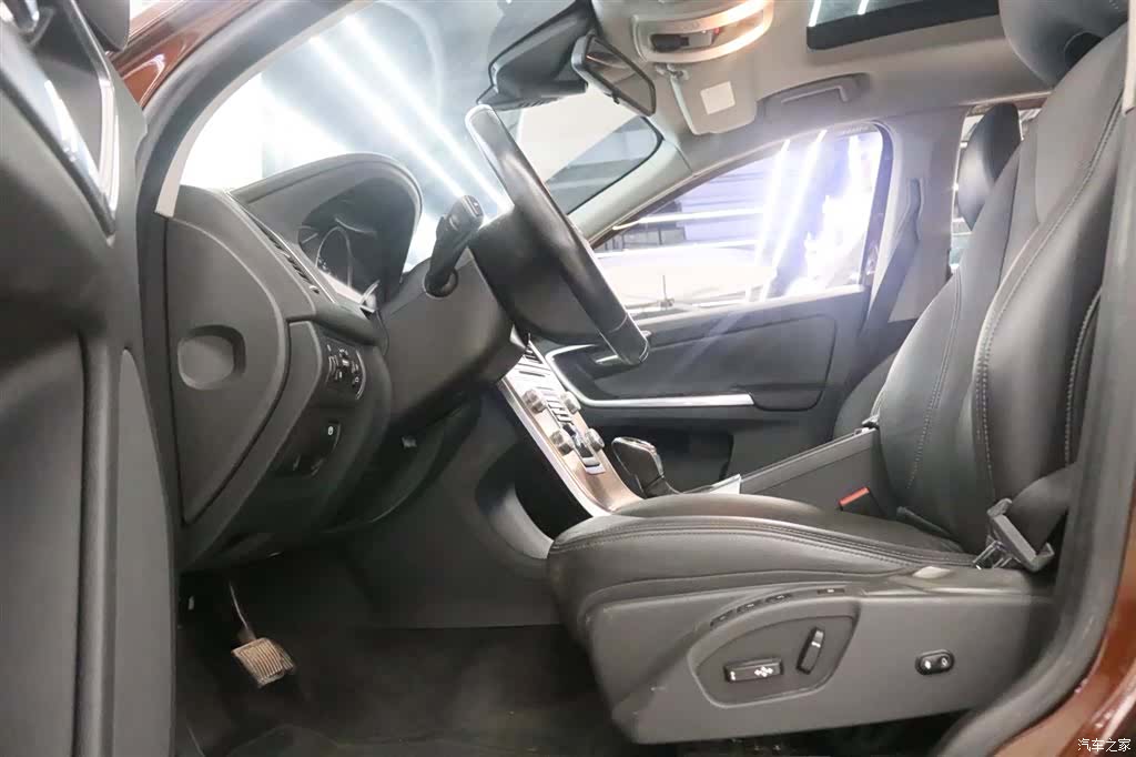Volvo XC60, 2016 12