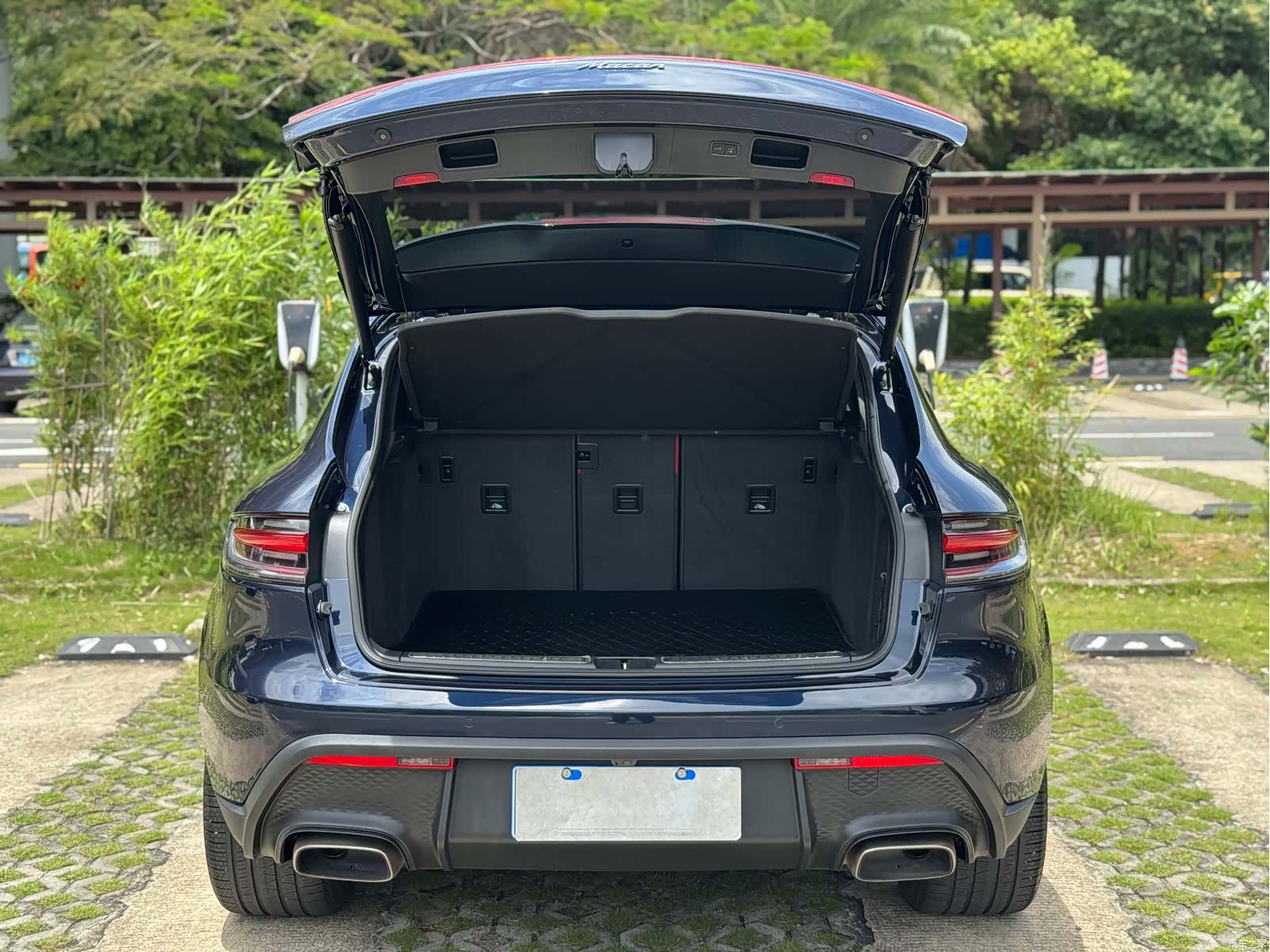 Porsche Macan, 2022 9