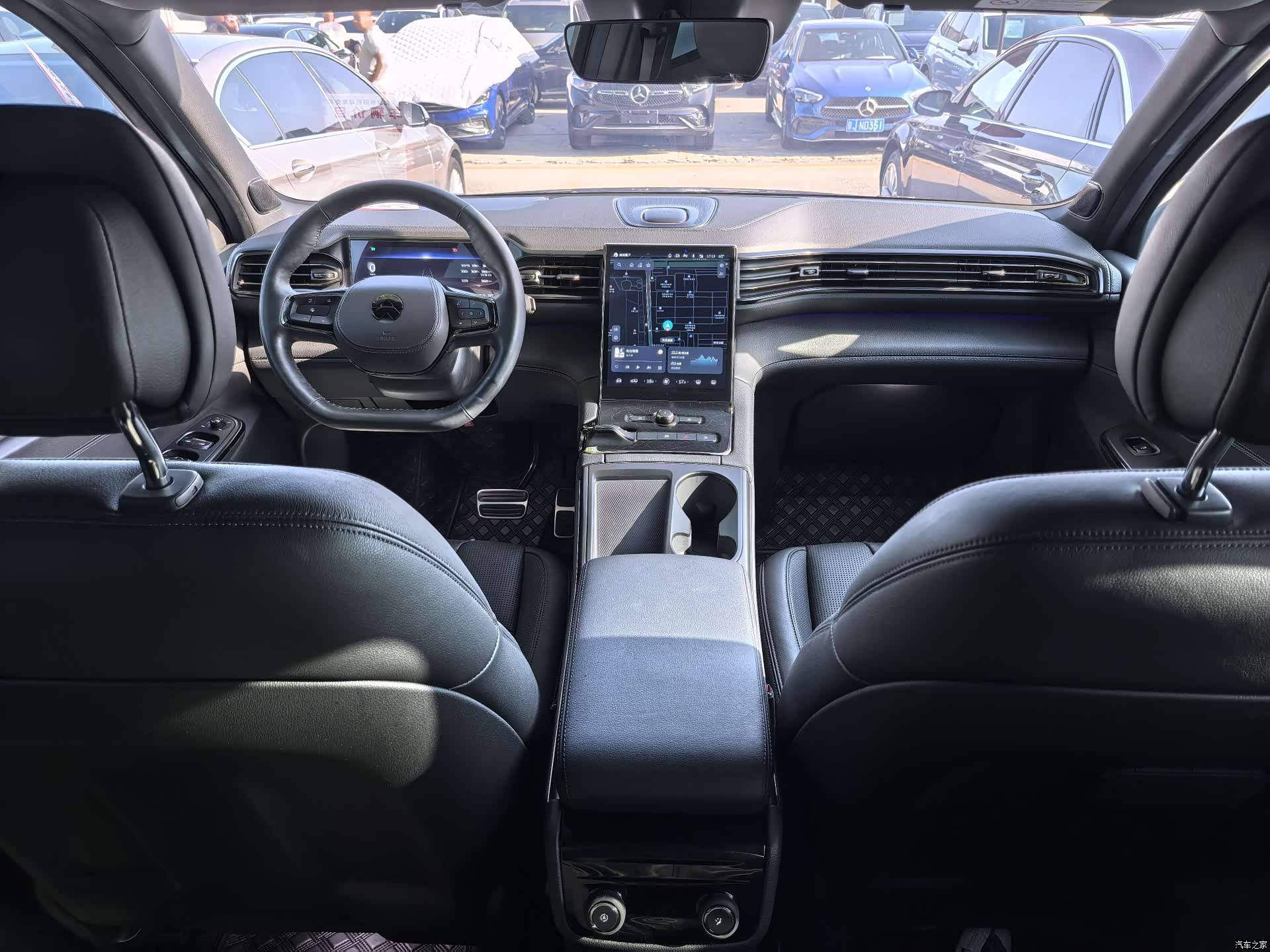 NIO ES8, 2023 16