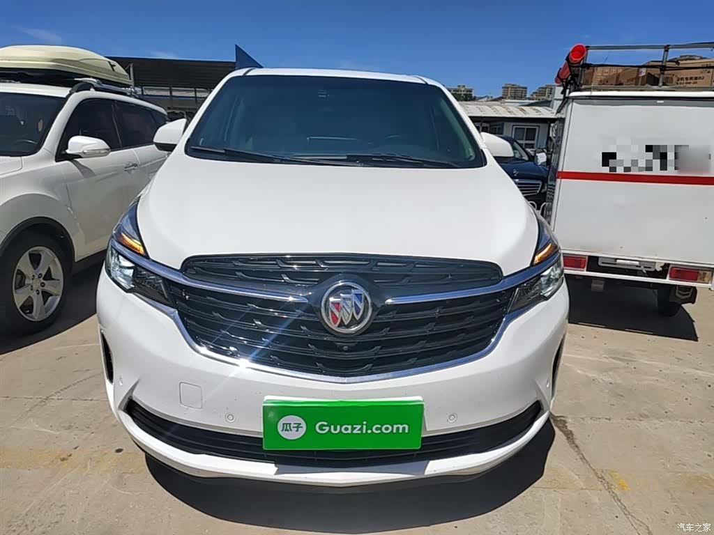 Buick GL8, 2021 3