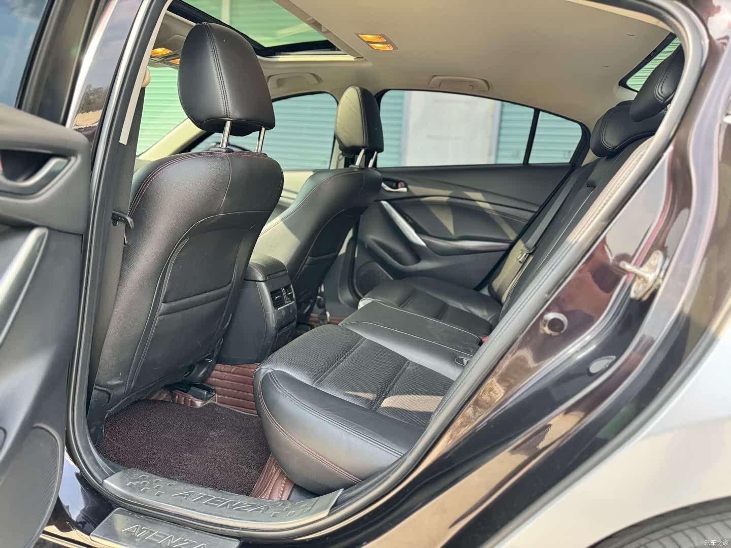 Mazda Atenza, 2015 10