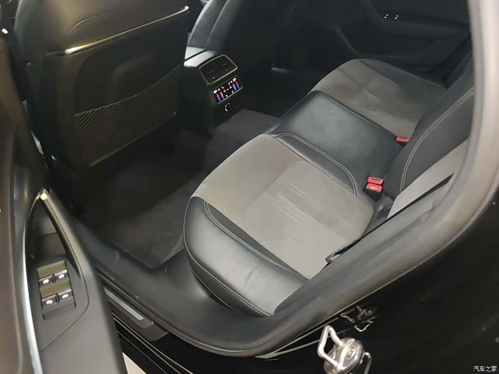 Audi A6L, 2020 17