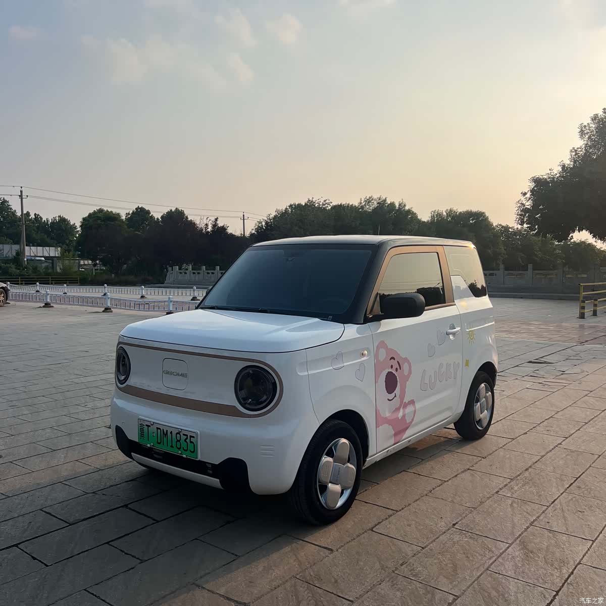 Geely Panda, 2023 1
