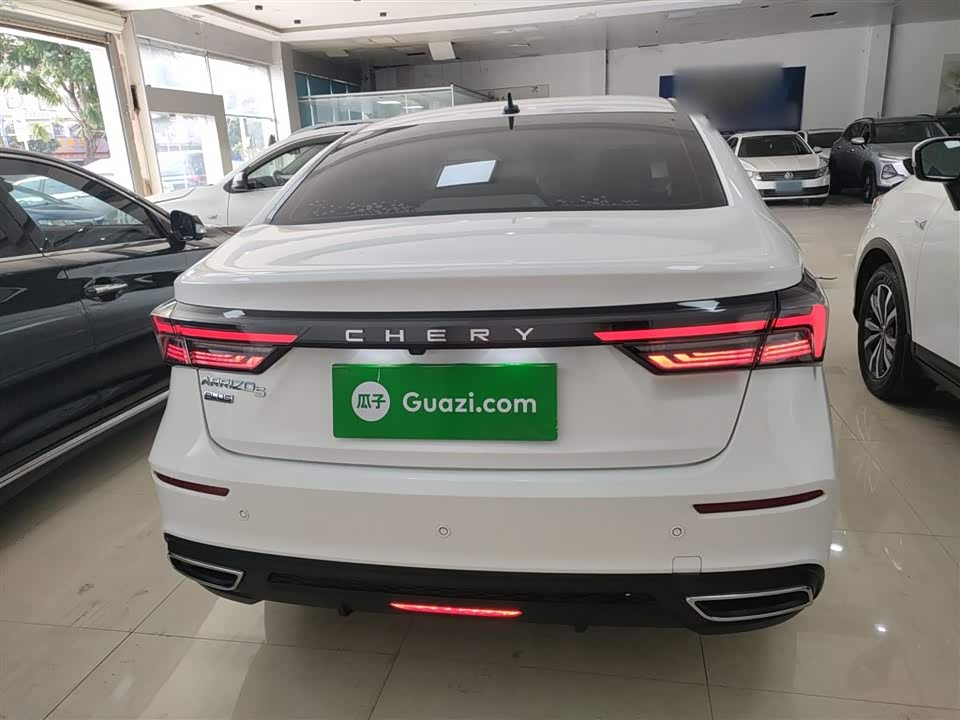 Chery Arrizo 5 PLUS