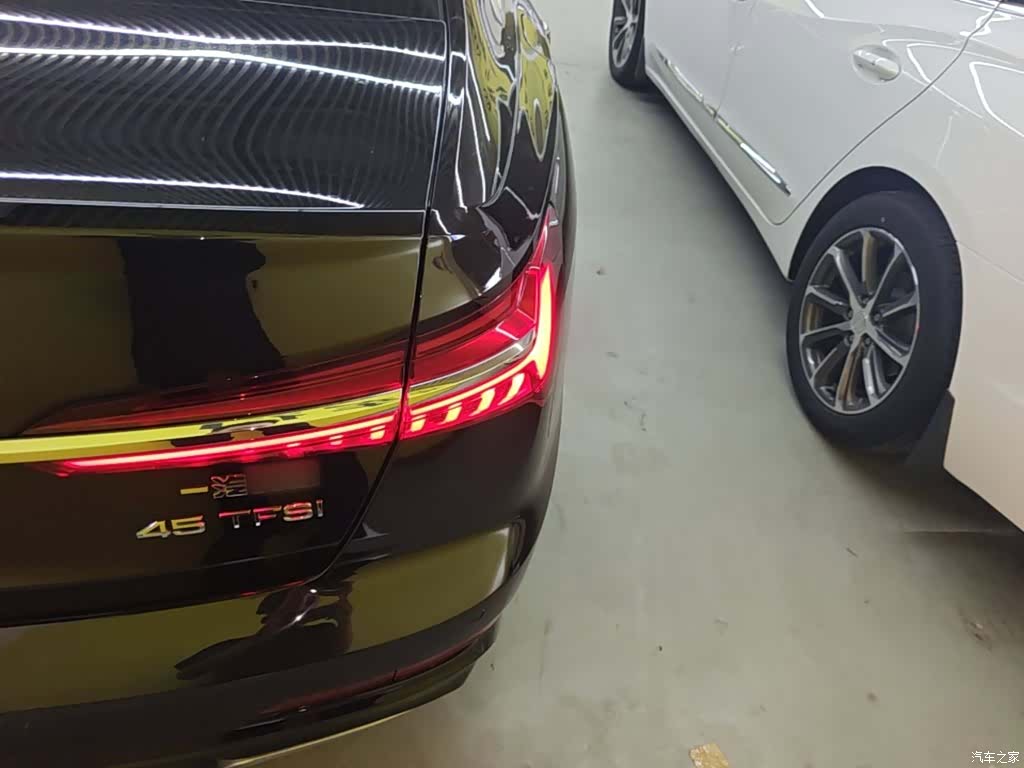 Audi A6L, 2020 8