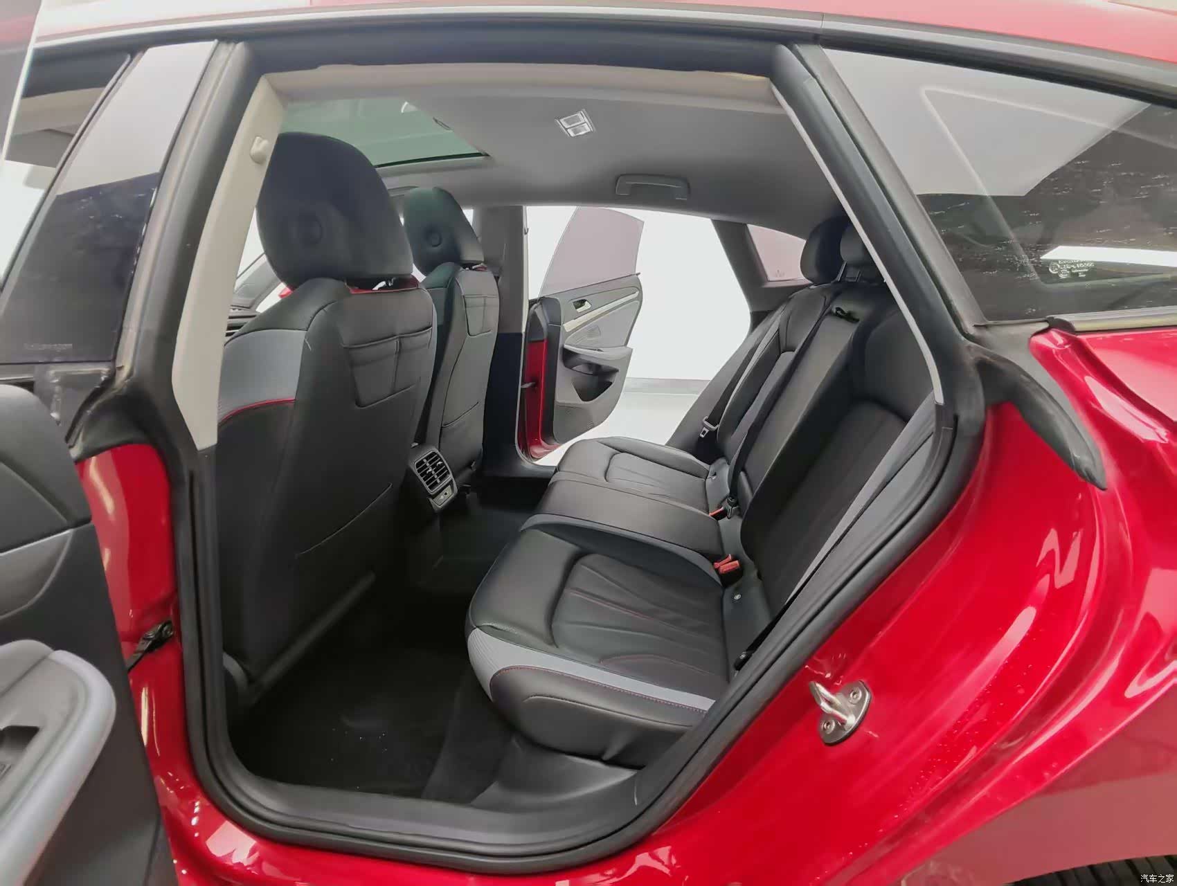 Volkswagen Lamando, 2022 10