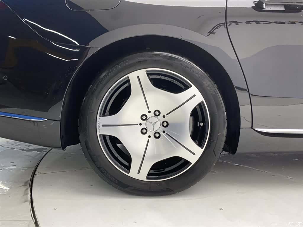 Maybach S-Class, 2021 11