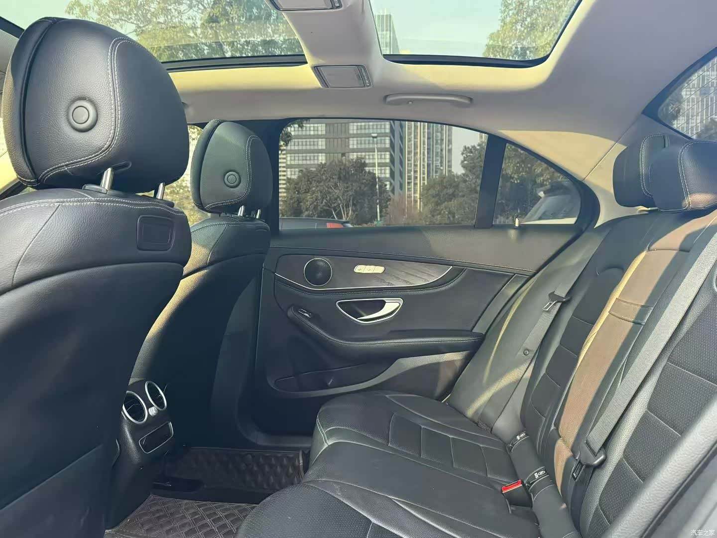 Mercedes-Benz C-Class, 2019 7