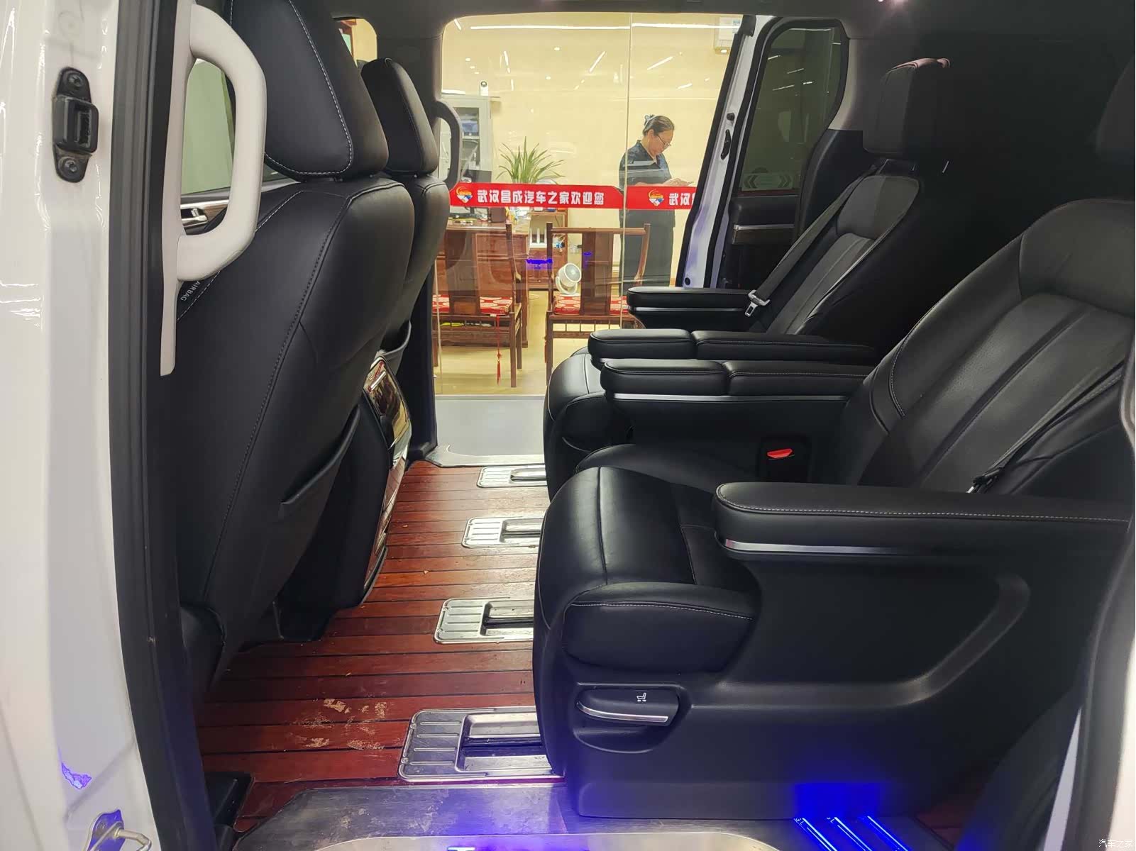 Trumpchi M8, 2022 6