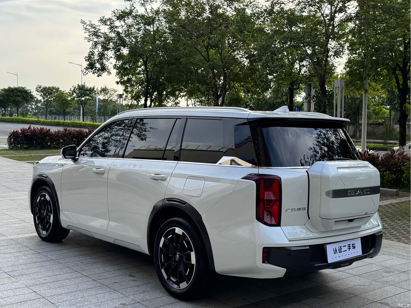 Trumpchi ES9, 2025 12