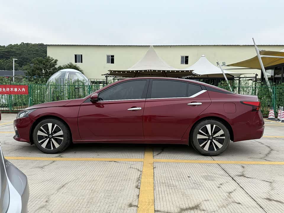 Nissan Teana Nissan Teana