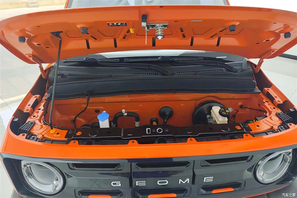 Geely Panda, 2024 10