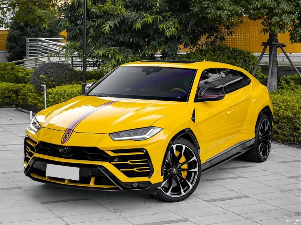 Lamborghini Urus, 2019 1