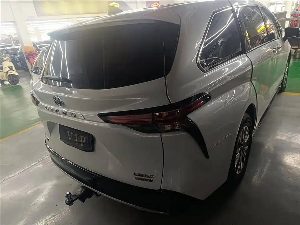 Toyota SIENNA