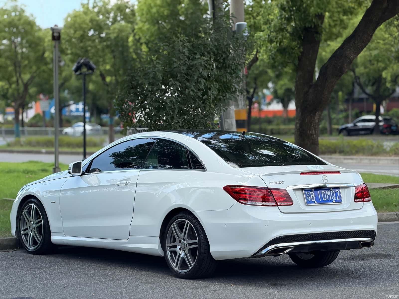 Mercedes-Benz E-Class, 2016 4