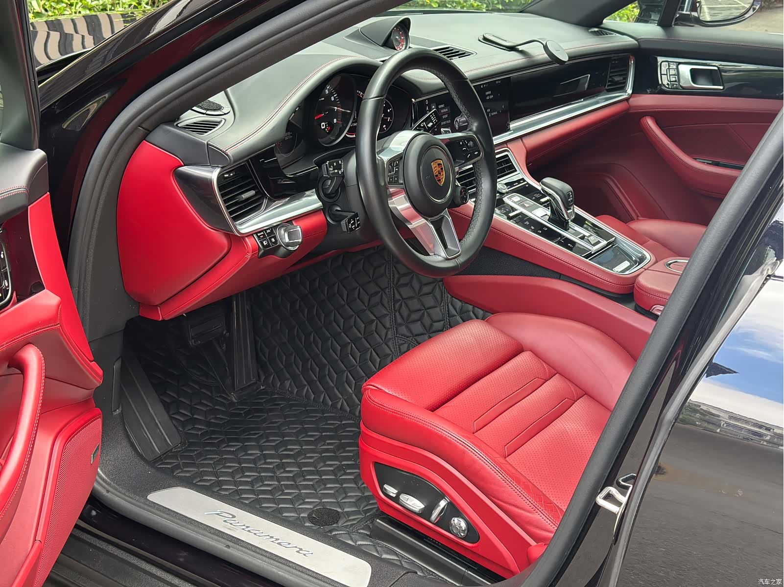 Porsche Panamera, 2018 14